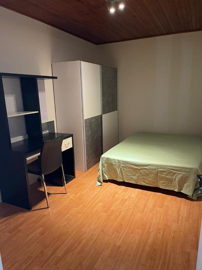 5 Rooms In The Same House Γενεύη Εξωτερικό φωτογραφία